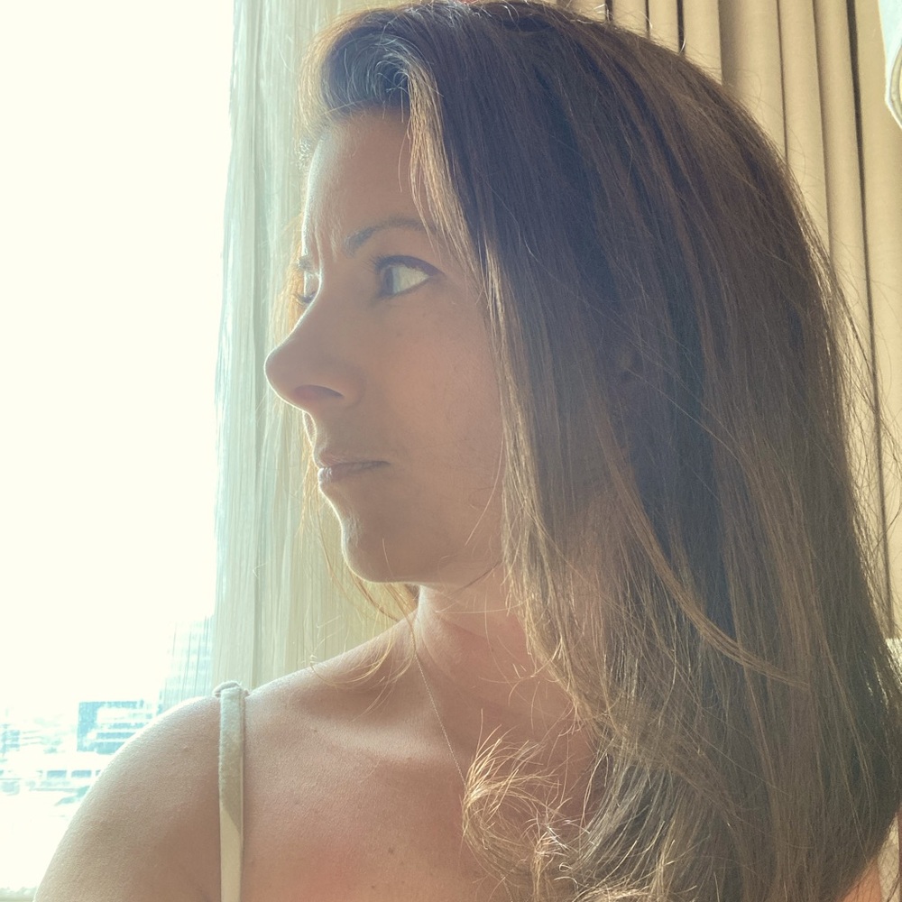Meet your Posher, Angela